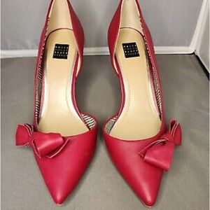 Size 6 White House Black Market Fushia/red Ella Empress  Bow Heels